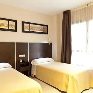 Gasthof Avenida Barajas, Madrid