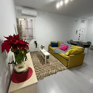 Apartamento Piso Completo Ciudad Lineal, Madrid